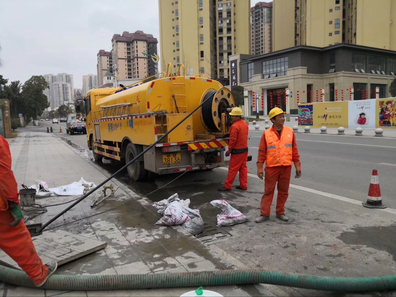 万城镇排污管道清淤-管道清洗
